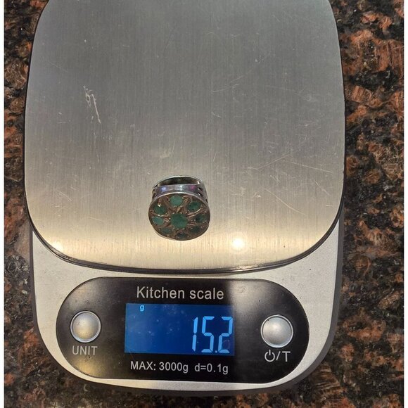 Vintage Estate 925 Sterling Silver & Emerald Ring Large Size 7-1/2 15.2 grams - Picture 11 of 12